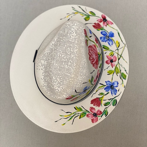 Beautiful HAND PAINTED HAT! main image 5